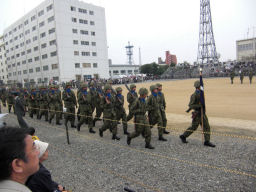 プログラマ ずんべ の日記：陸上自衛隊第１０師団 創立記念行事