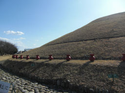 プログラマ ずんべ の日記：青塚古墳史跡公園